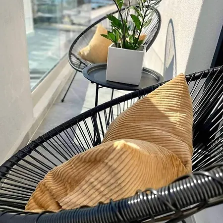 Noi Leisure 3 Apartment *